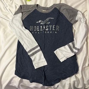 Hollister Ling Sleeve